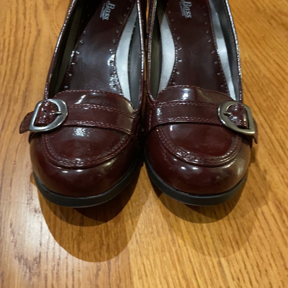 Burgundy Bass pumps - Picture 4 of 6
